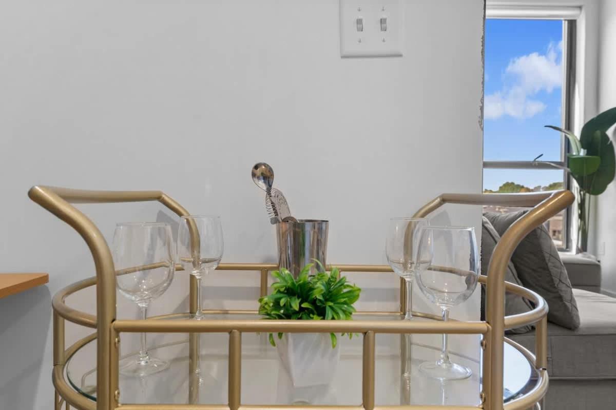 Luxurious King 2br In South End Charlotte! * Charlotte